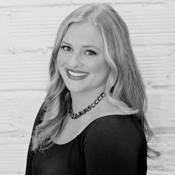 NIKKI Nikki Ihlenfeldt | Dame Salon Spa